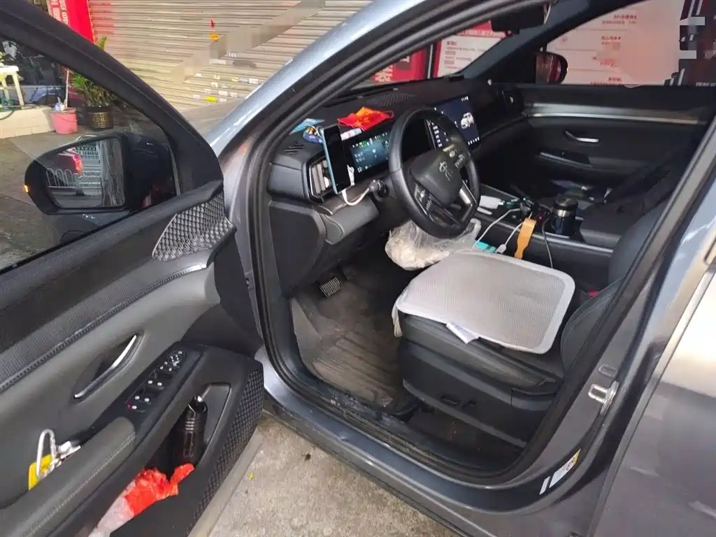 BYD Song Pro New Energy 2025 2nd Generation Smart Drive Edition DM-i 75KM Leading Type фото 14