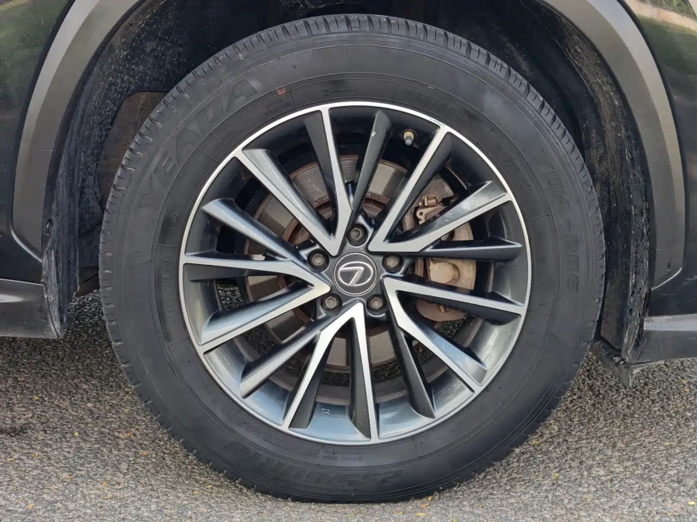 Photo 9 - Lexus NX