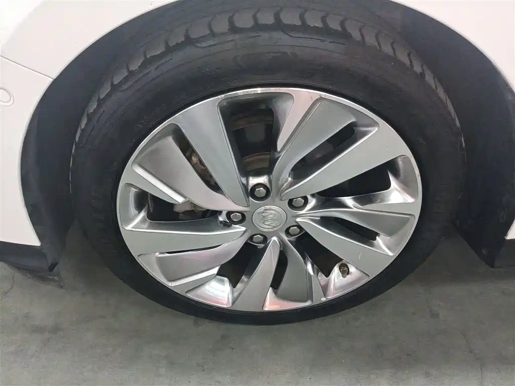 Buick Velite 6 2022 Plug-in Hybrid Connected Smart Edition фото 23