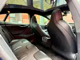 Photo 16 - Tesla Model S