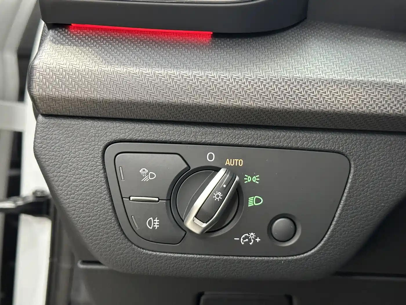 Audi Q5L 2022 40T Luxury Dynamic фото 20