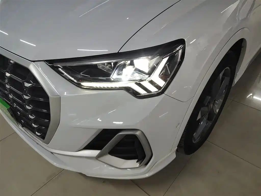 Audi Q3 2021 35 TFSI Fashion Sport фото 18