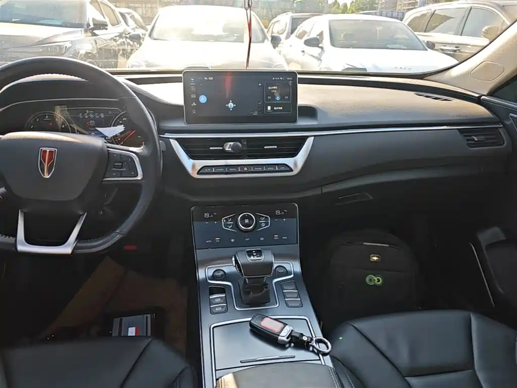 Hongqi H5 2022 Classic Facelift 1.8T Automatic Smart Connect Flag Rhythm Edition фото 13
