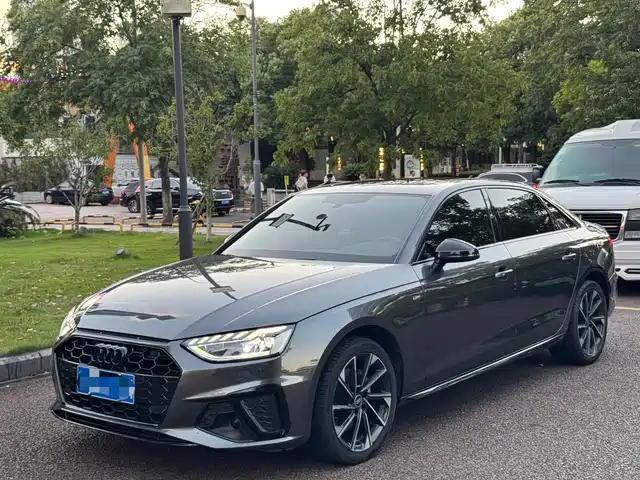 Audi A4L 2023