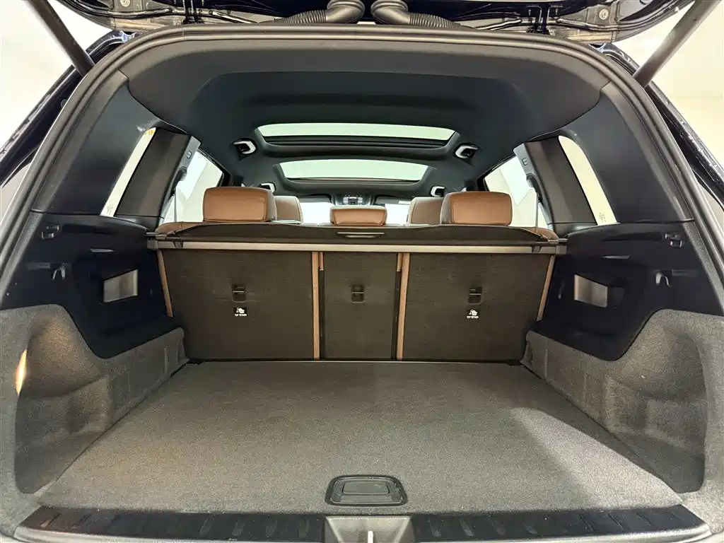 Mercedes-Benz GLB 2024 Facelift GLB 200 Dynamic фото 18