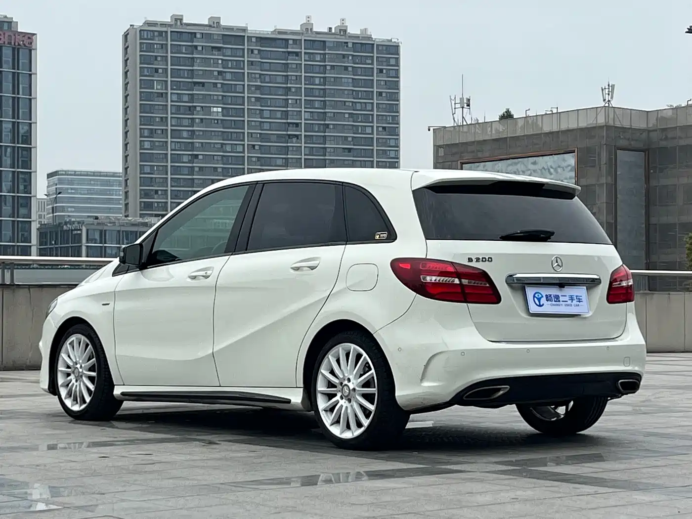 Mercedes-Benz B-Class 2017 B 200 Polar Limited Edition фото 18