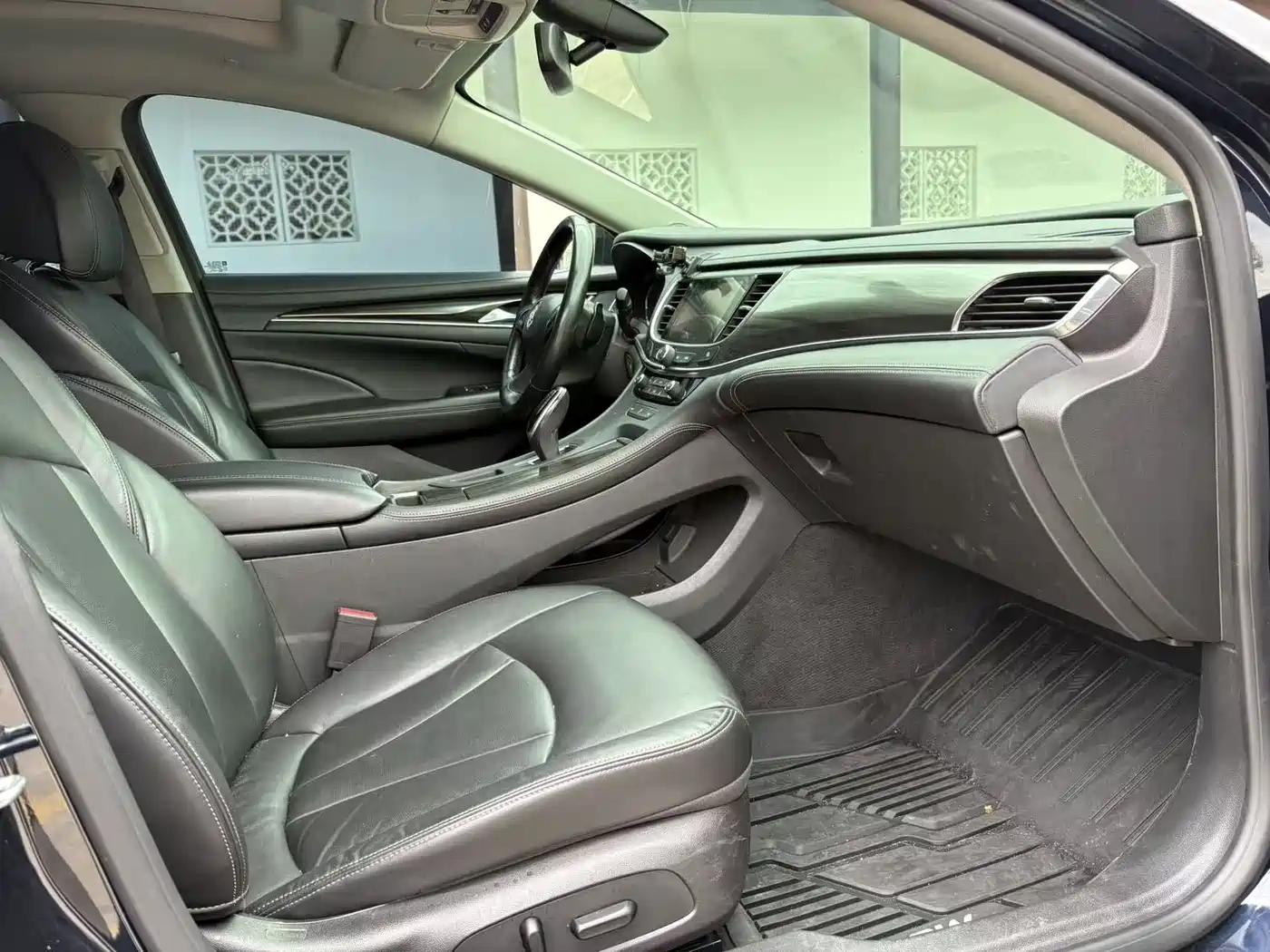 Buick LaCrosse 2019 28T Luxury Edition фото 9