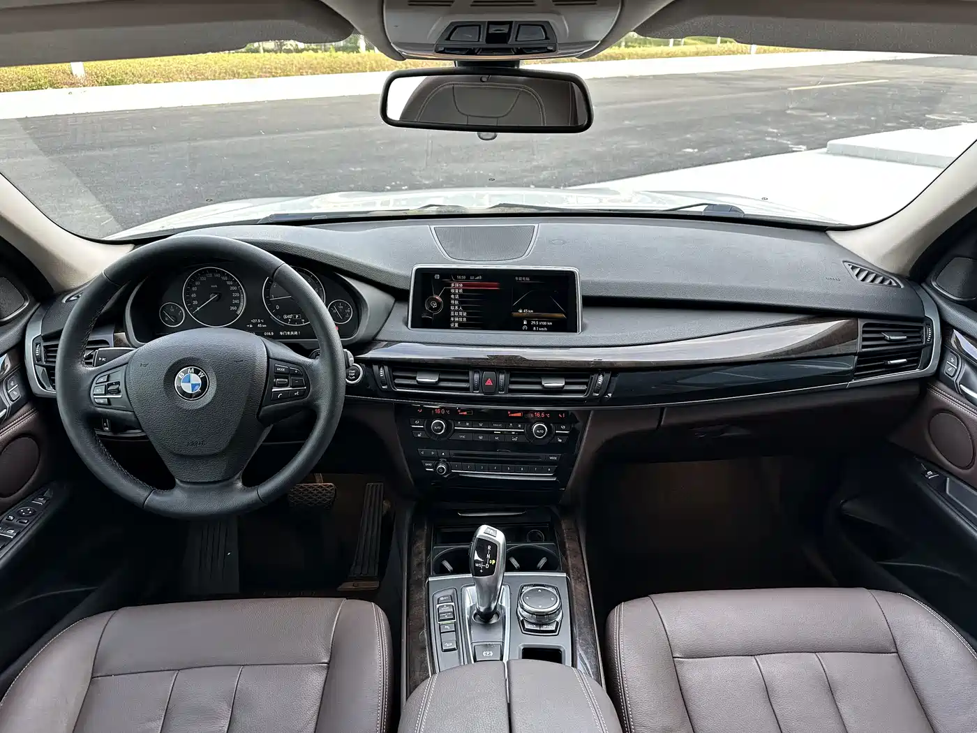 BMW X5 (Import) 2015 xDrive28i фото 9