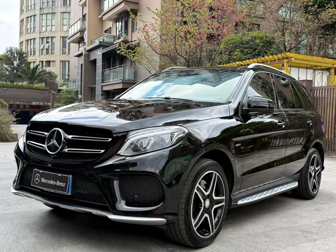 Mercedes-Benz GLE 2017 GLE 450 AMG 4MATIC фото 28
