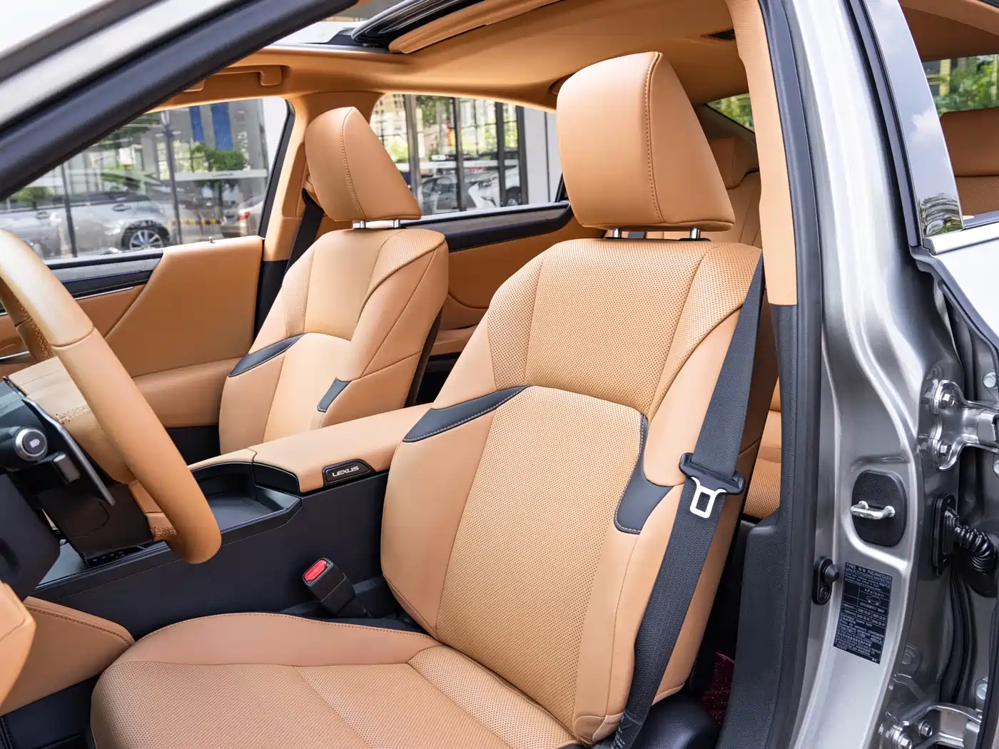 Lexus ES 2025 2025 300h Ultimate Edition