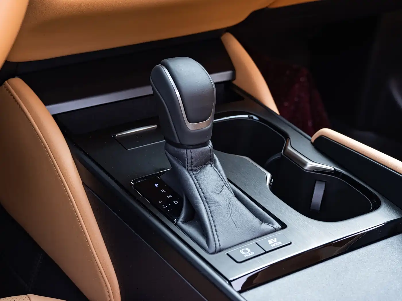 Lexus ES 2025 2025 300h Ultimate Edition