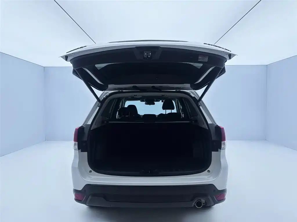 Subaru Forester 2022 2.0i AWD Luxury Edition with EyeSight фото 7