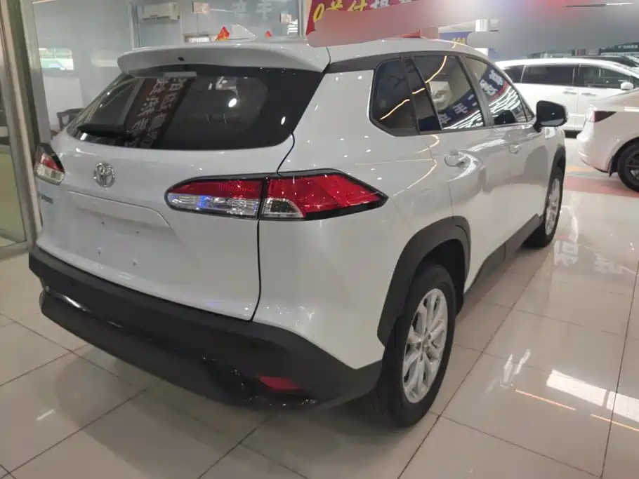 Toyota Frontlander 2025 2024 2.0L CVT Elite Edition