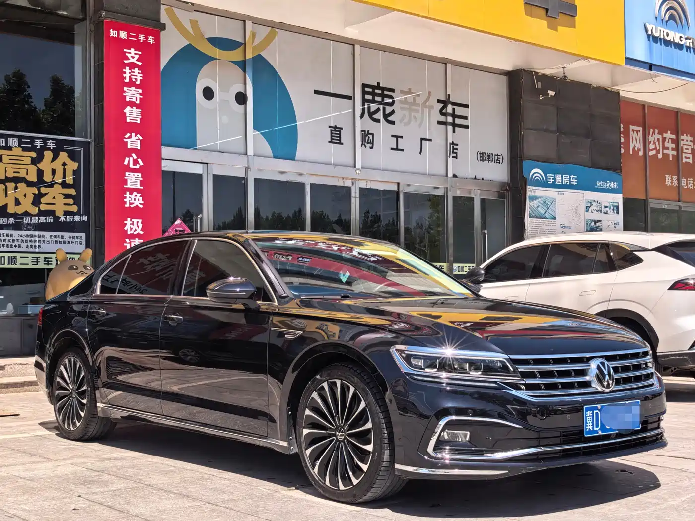 Volkswagen Phideon 2021 380TSI Premium Edition фото 2