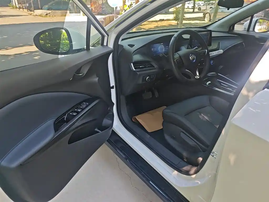 Buick Velite 6 2024 Model 430km Premium Edition фото 16