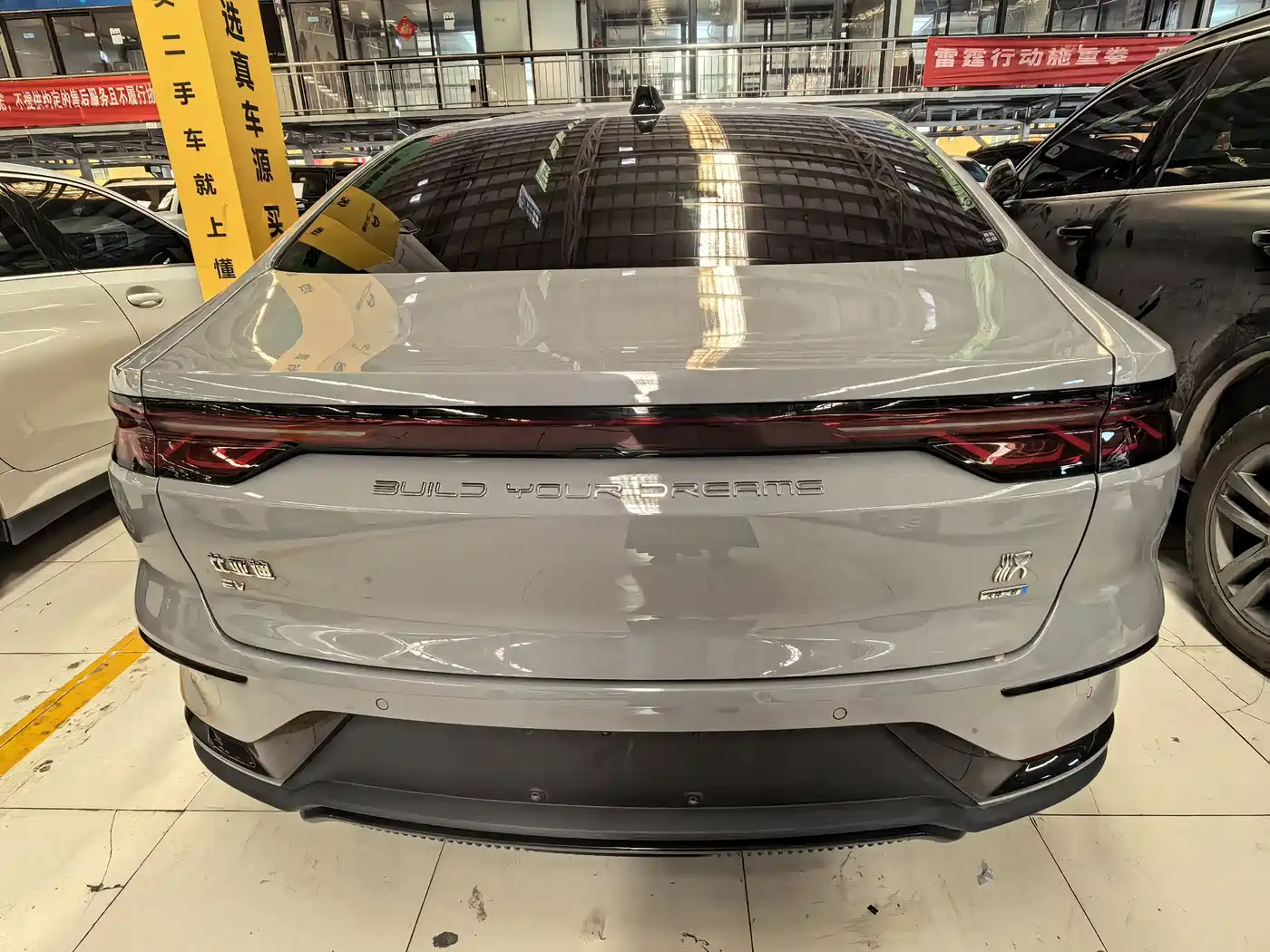 BYD Han 2025 Model EV 701KM Luxury Version фото 7
