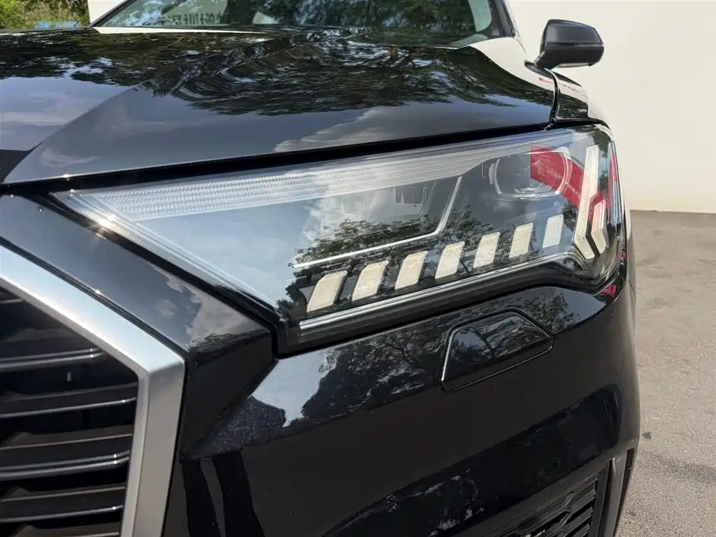 Audi Q7 2020 55 TFSI quattro S line Sport фото 22