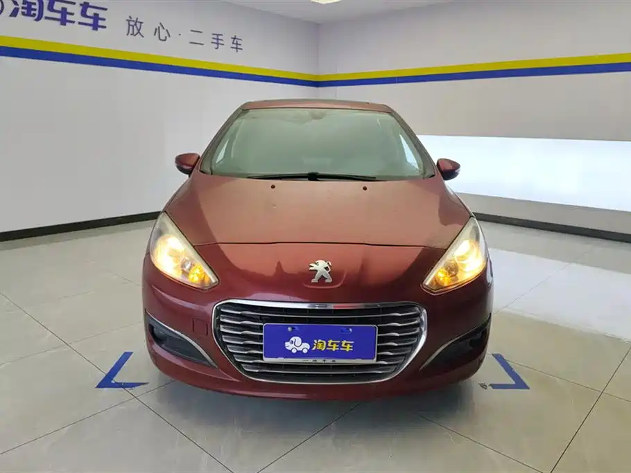 Peugeot 308 2013 Model 1.6L Automatic Superior Style фото 2