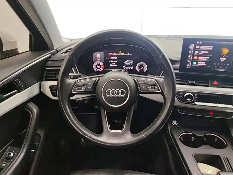 Audi A4L 2020 40 TFSI quattro Luxury Dynamic фото 15