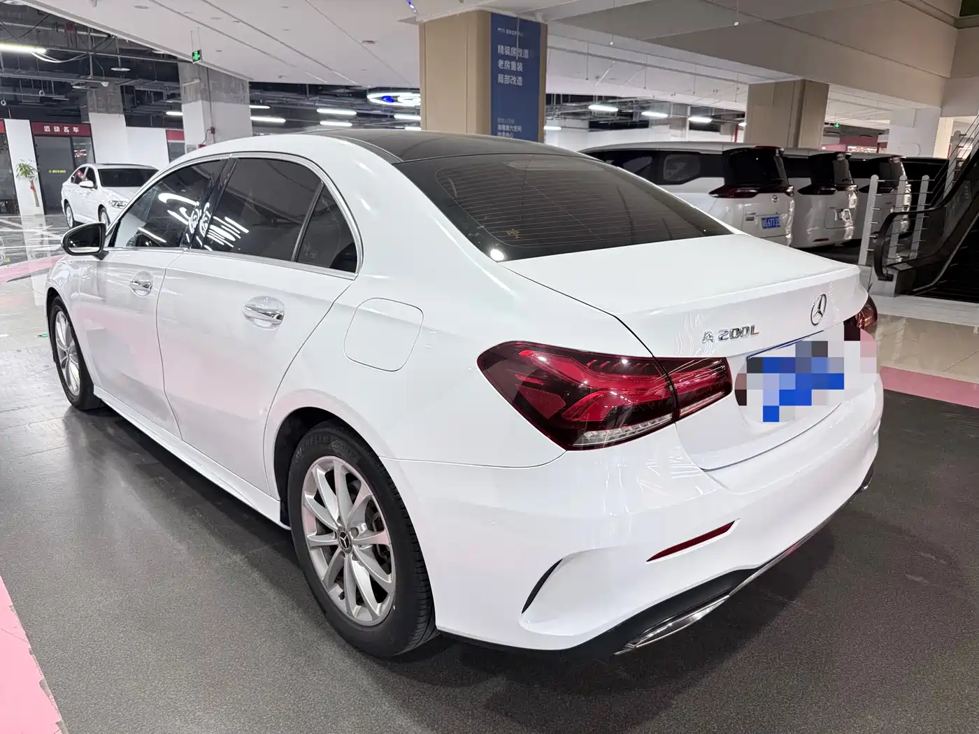 Mercedes-Benz A-Class 2020 A 200 L Sport Sedan фото 17