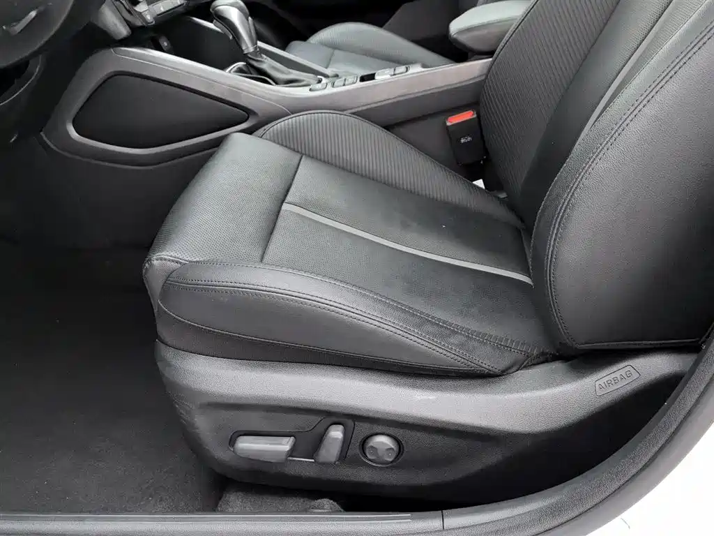Hyundai Fista 2019 280TGDi Smart Speed Edition China VI фото 20