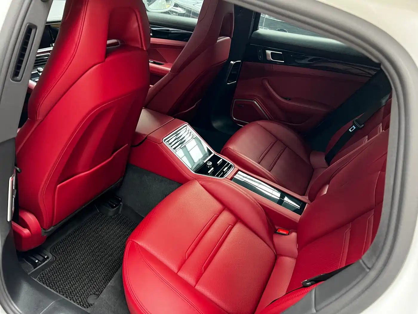 Porsche Panamera 2022 Panamera 2.9T фото 16