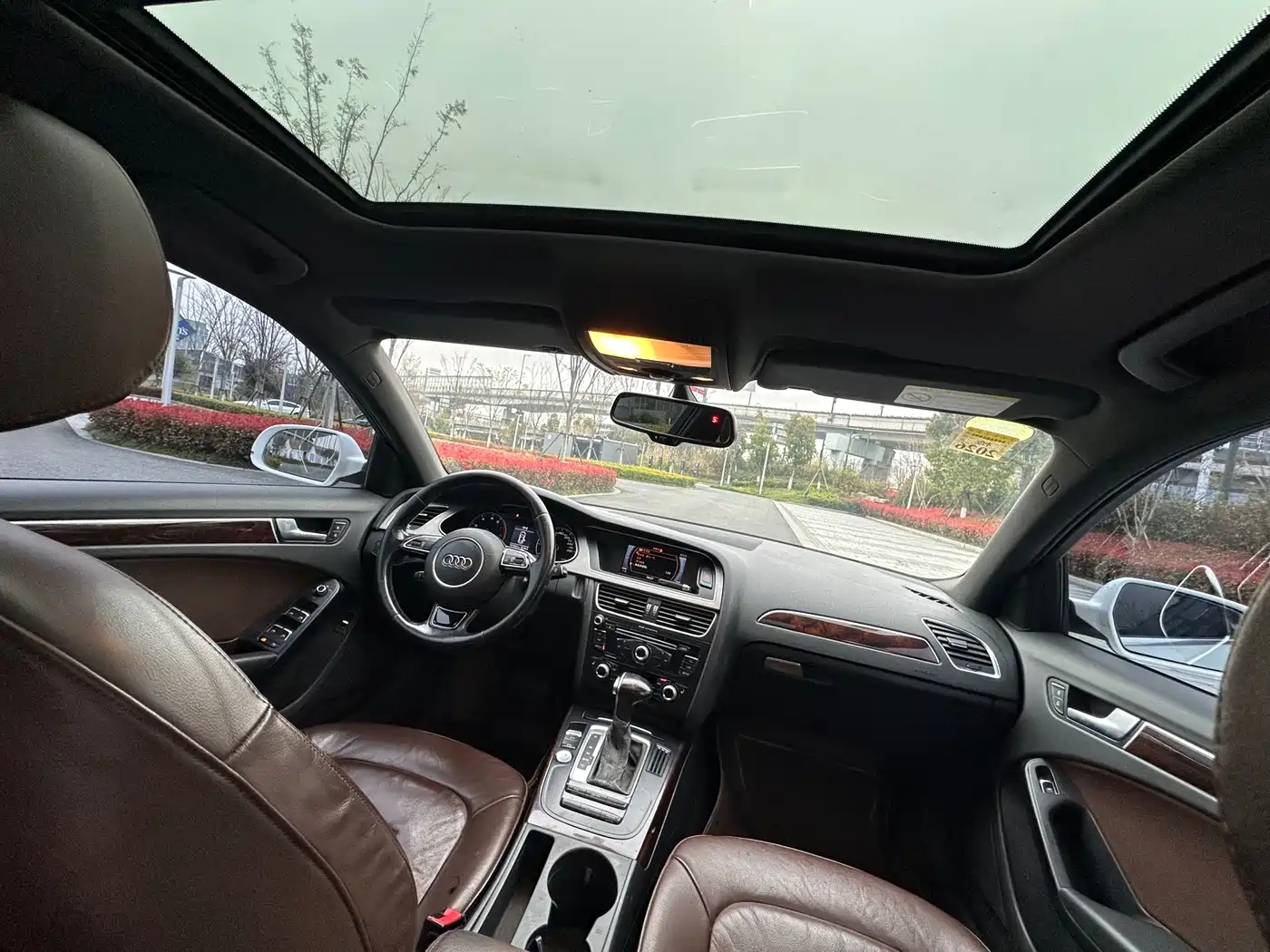 Audi A4L 2016 35 TFSI Collector's Edition S line Comfort фото 11