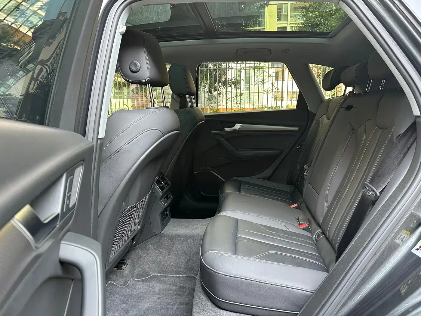 Audi Q5L 2022 40T Luxury Dynamic фото 13