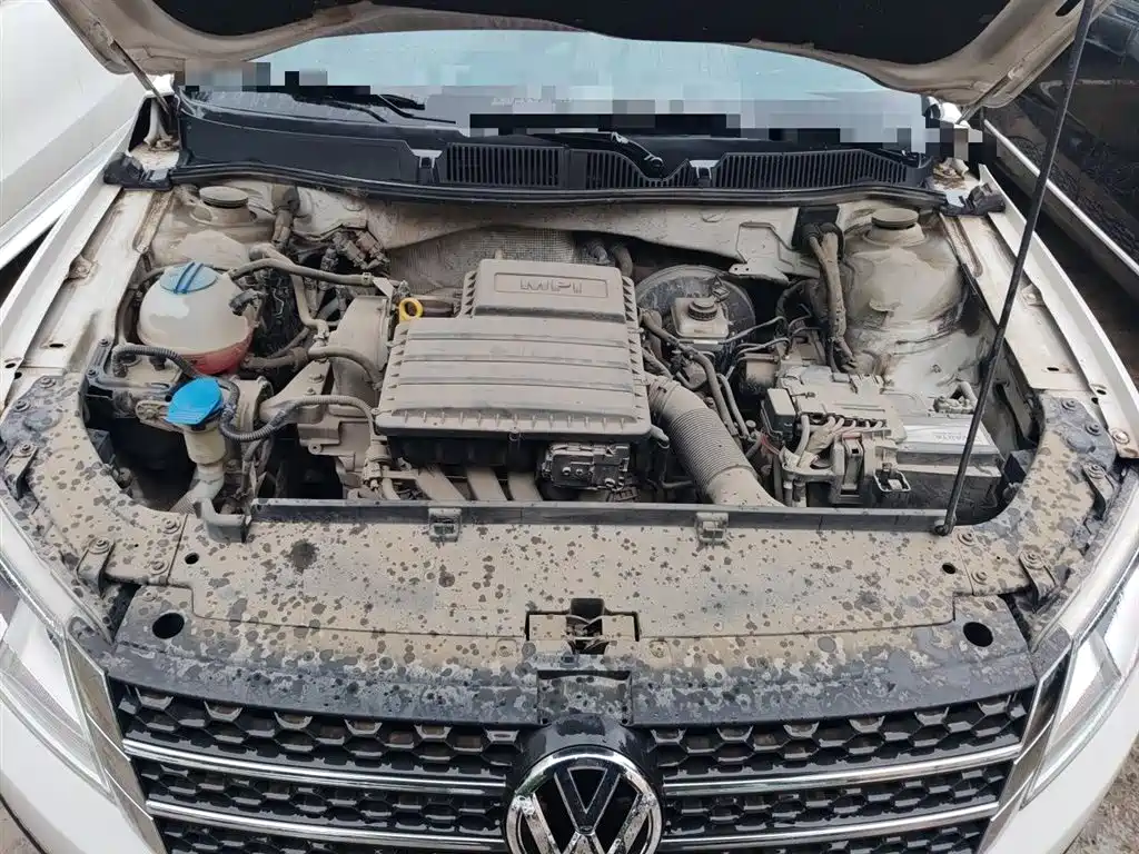 Volkswagen Gran Lavida 2014 1.6L Auto фото 11
