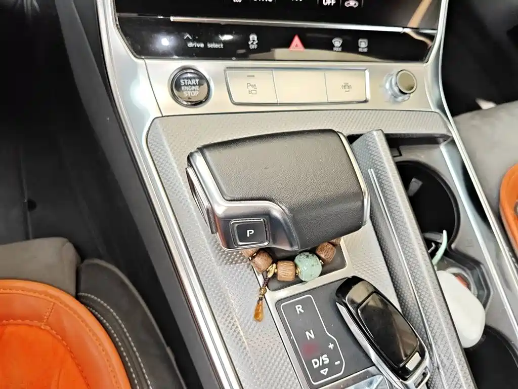 Audi A6L 2023 Facelift 40 TFSI Luxury Dynamic фото 7