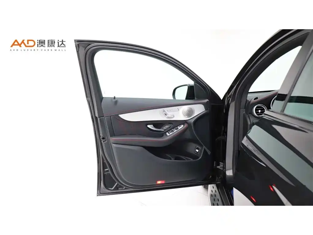 MERCEDES-BENZ GLC COUPE AMG