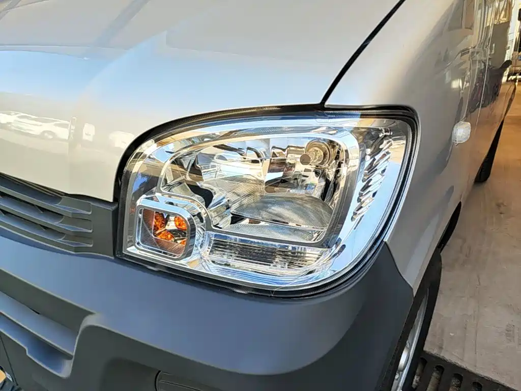 Wuling Motors Wuling Zhiguang 2026 2023 1.5L Utility 5/7-seater