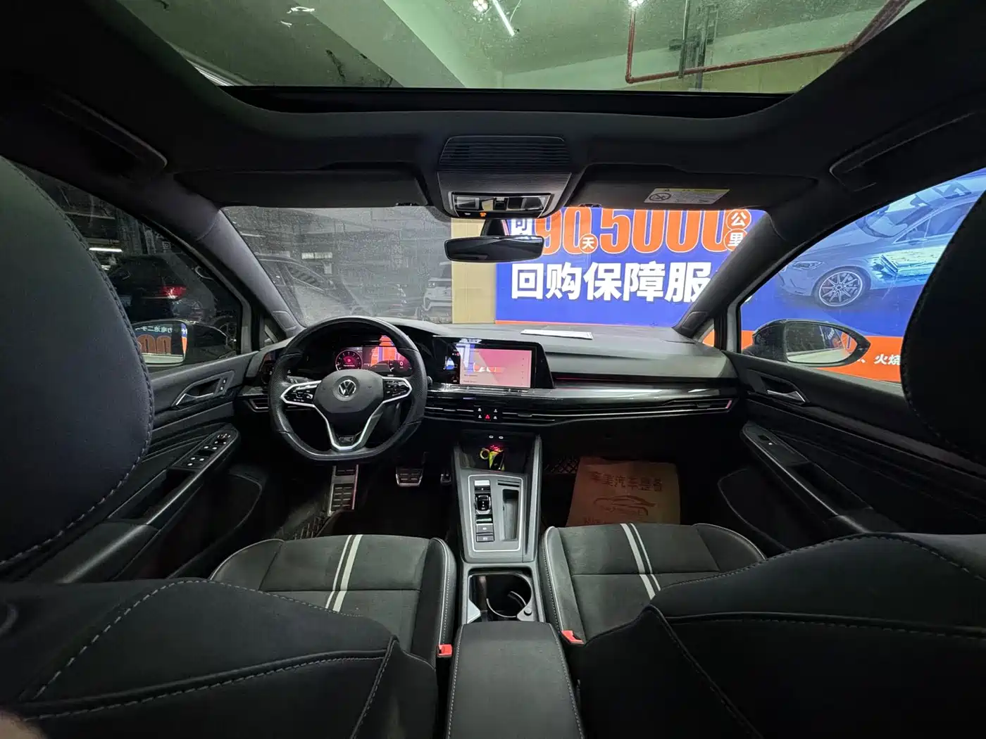 Volkswagen Golf 2021 280TSI DSG R-Line фото 15