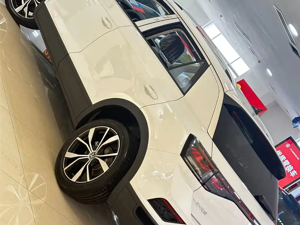 Volkswagen T-ROC 2025 Facelift 280TSI DSG 2WD Time Edition фото 23