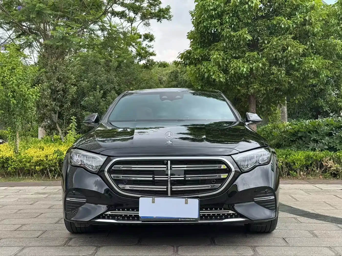 Mercedes-Benz E-Class 2026 E 300 L Luxury Sport фото 2