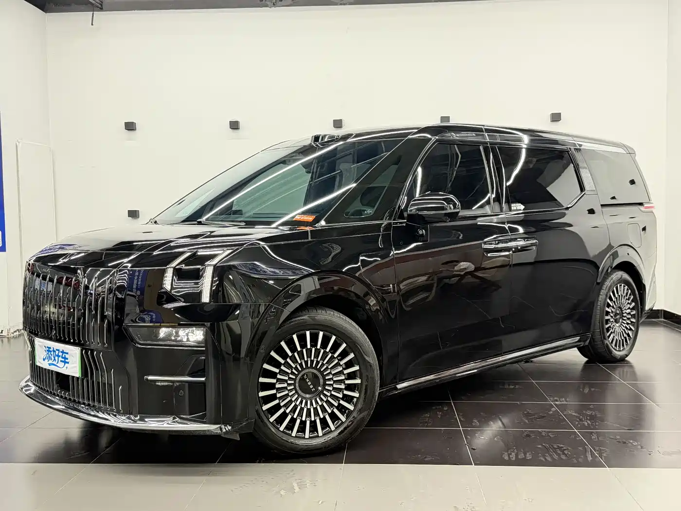 ZEEKR 009 2024 7-Seat Aisle AWD Version 108kWh