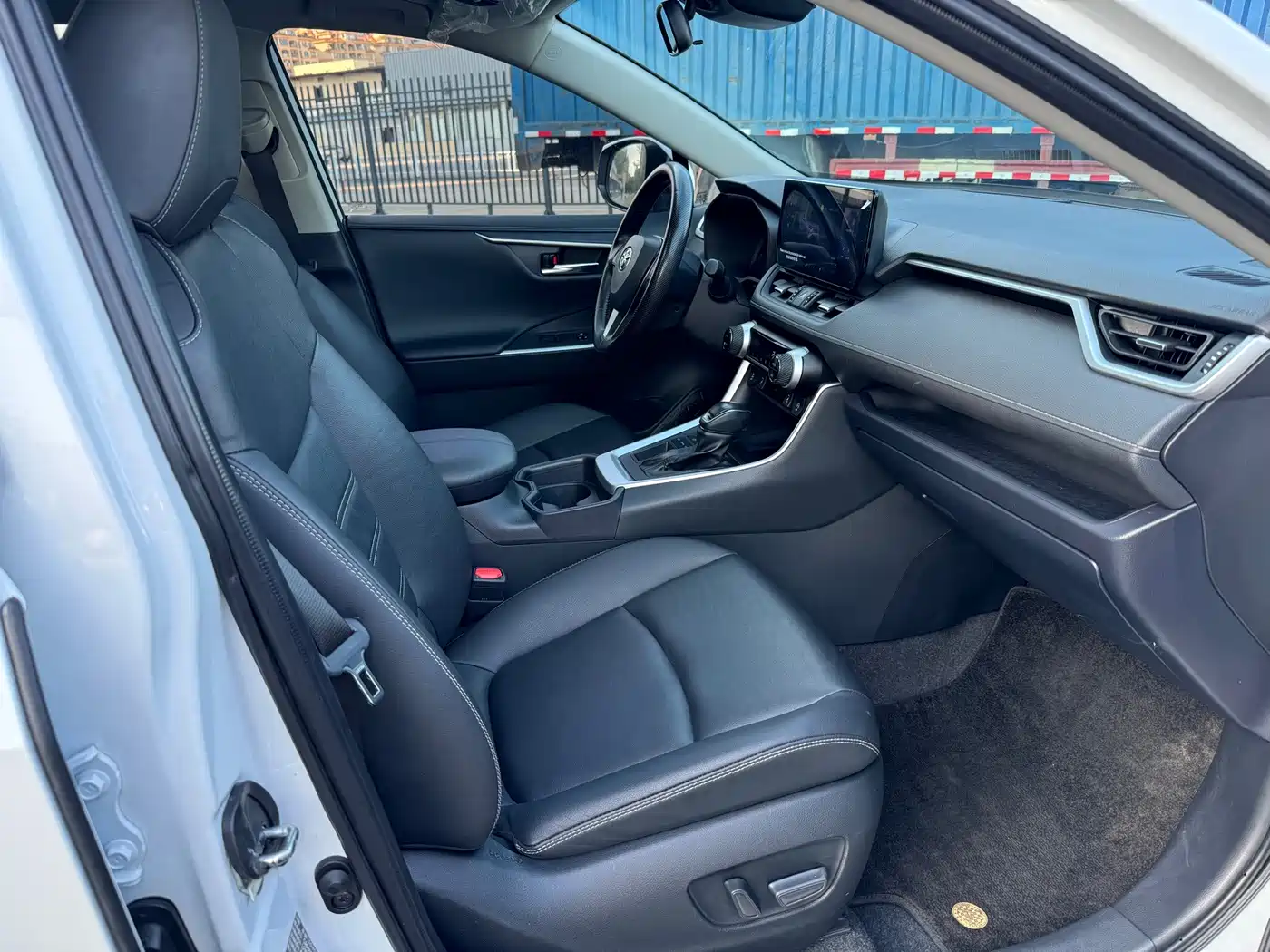 Toyota RAV4 Rongfang 2024 2023 2.0L CVT FWD Style Plus Edition