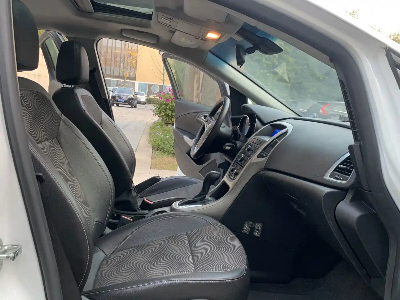 Фото 9 - Buick Excelle
