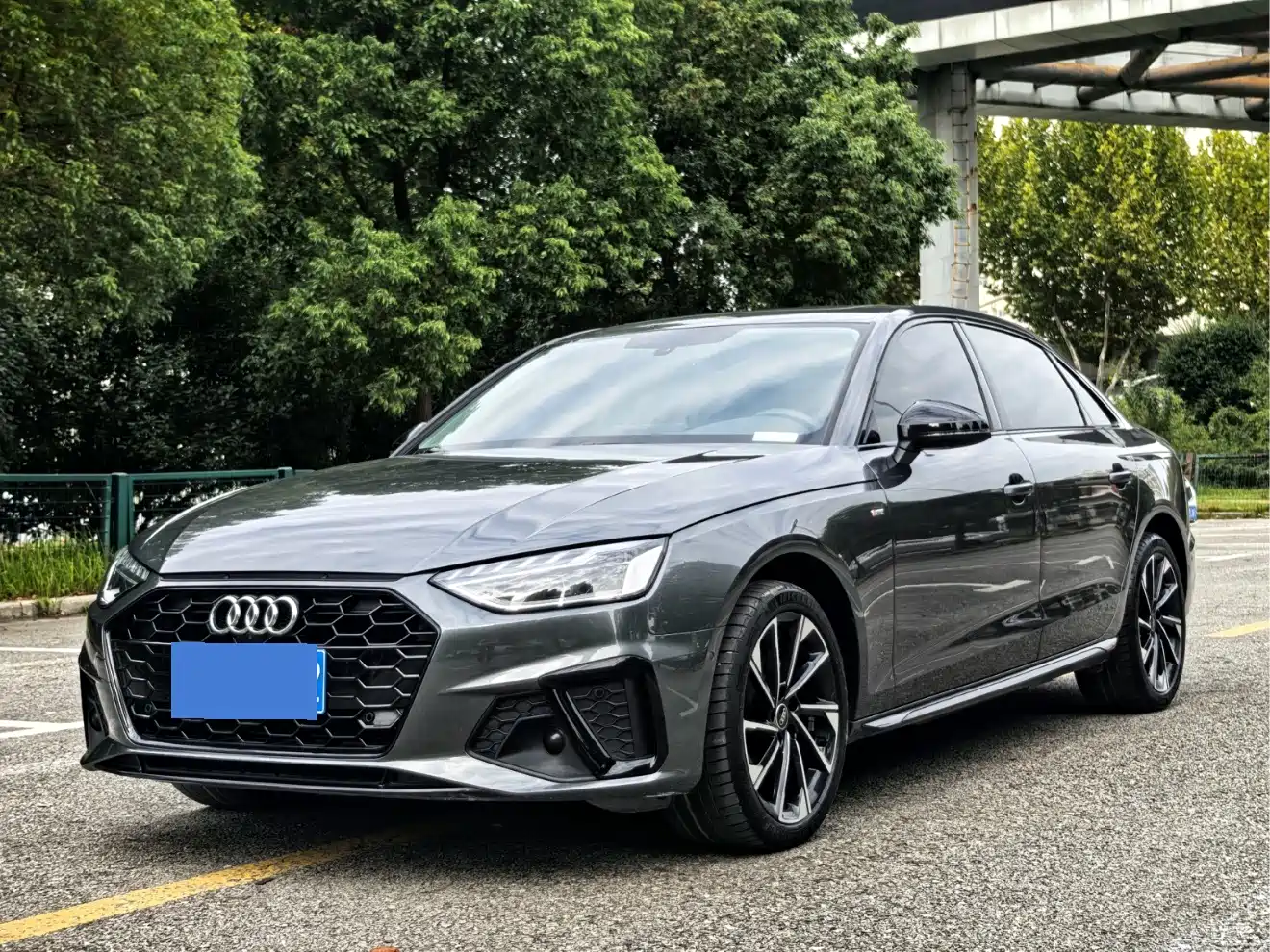 Audi A4L 2022 40 TFSI Luxury Dynamic