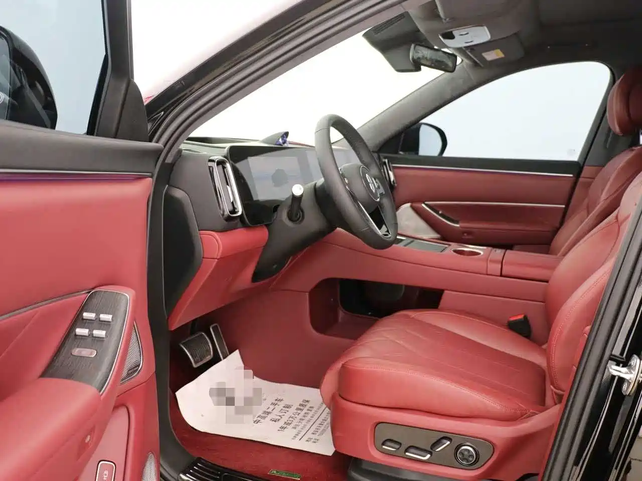 AITO Wenjie AITO M8 2025 Model Extended Range Max+ Edition 53.4kWh 6-Seater фото 4
