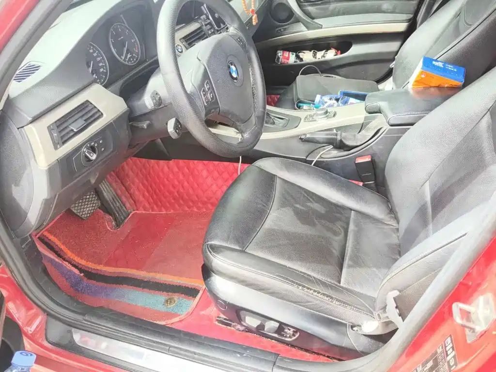 Photo 8 - BMW 3 Series