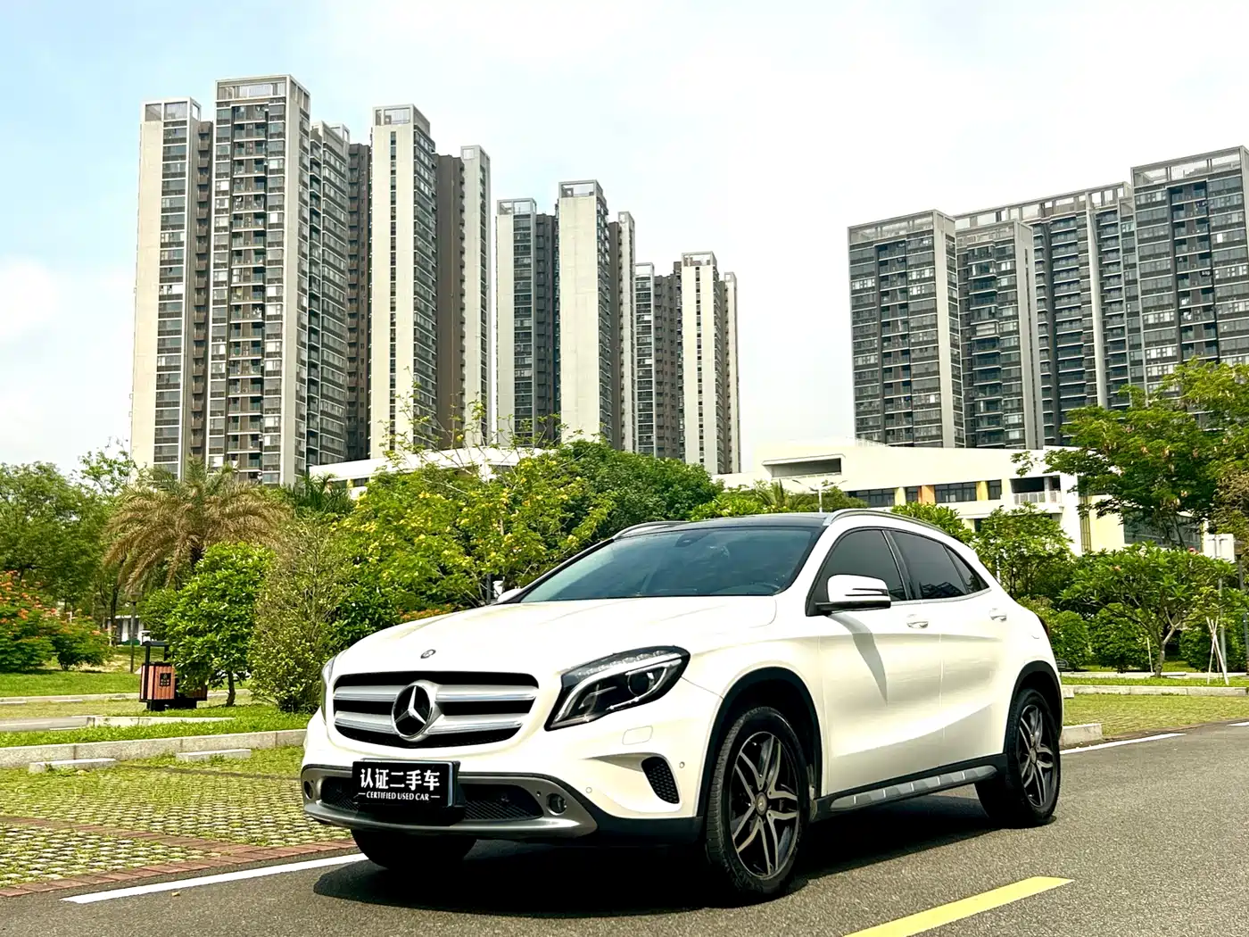Mercedes-Benz GLA 2016 GLA 220 4MATIC Fashion фото 2