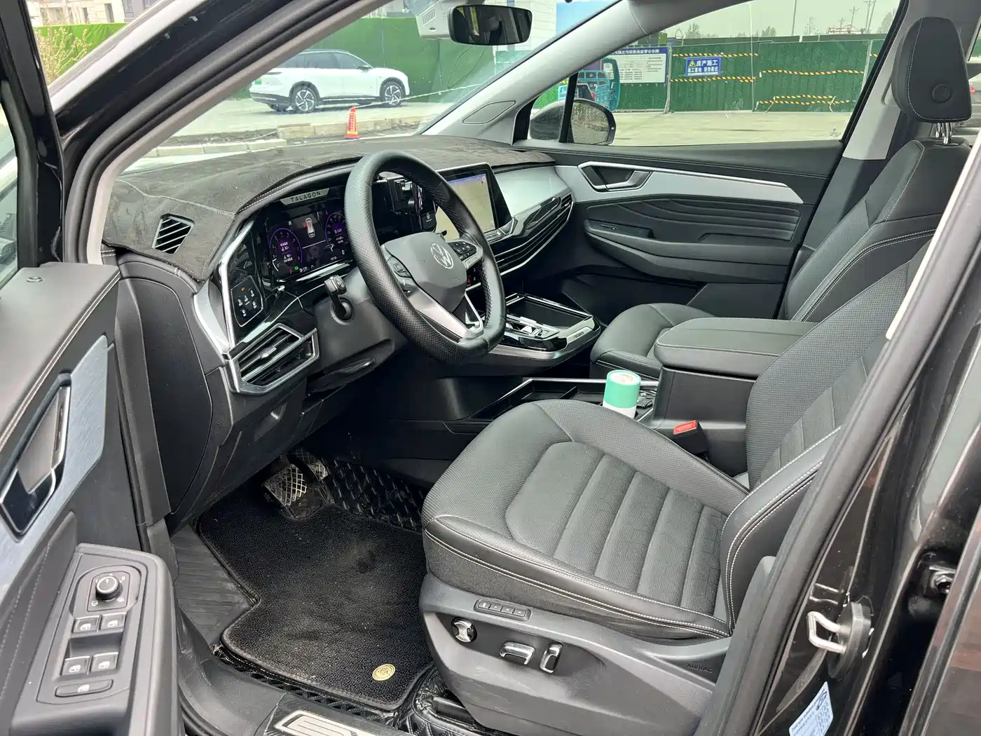 Volkswagen Talagon 2024 380TSI 4WD Premium Comfort Pro Edition 7-Seater фото 4