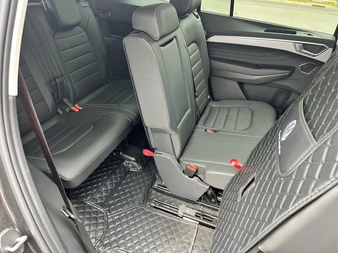 Volkswagen Talagon 2024 380TSI 4WD Premium Comfort Pro Edition 7-Seater фото 18