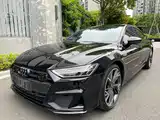 Фото 1 - Audi A7L