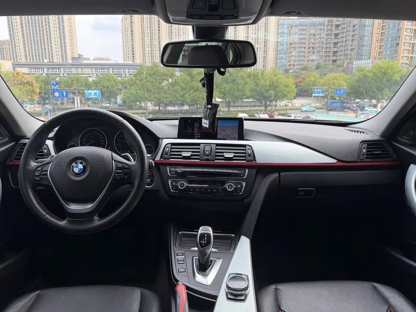 Фото 4 - BMW 3 Series