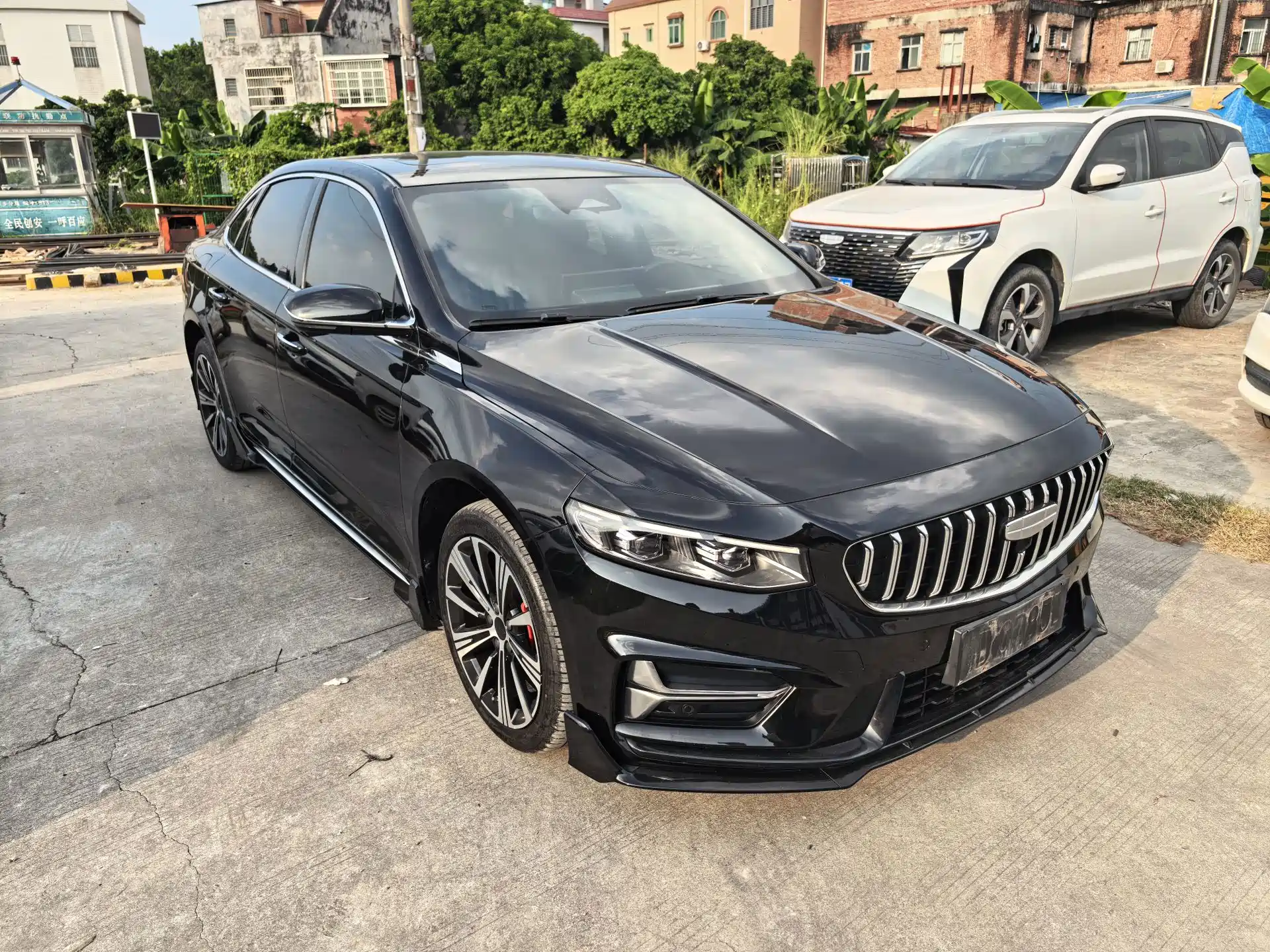 Фото 3 - Geely Preface