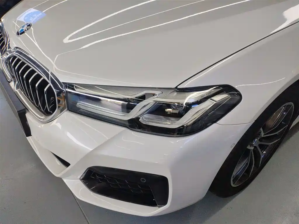 BMW 5 SERIES NEW ENERGY