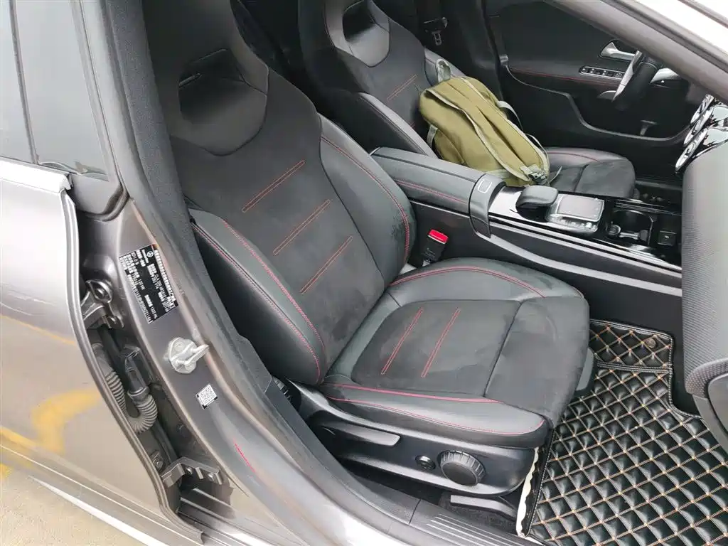 MERCEDES-BENZ CLA (IMPORT)