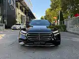 Photo 5 - Mercedes-Benz E-Class